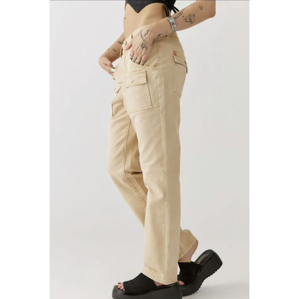 BDG Urban Outfitters Tapered Jeans in Beige Women's Pants Size 31 NWT‎